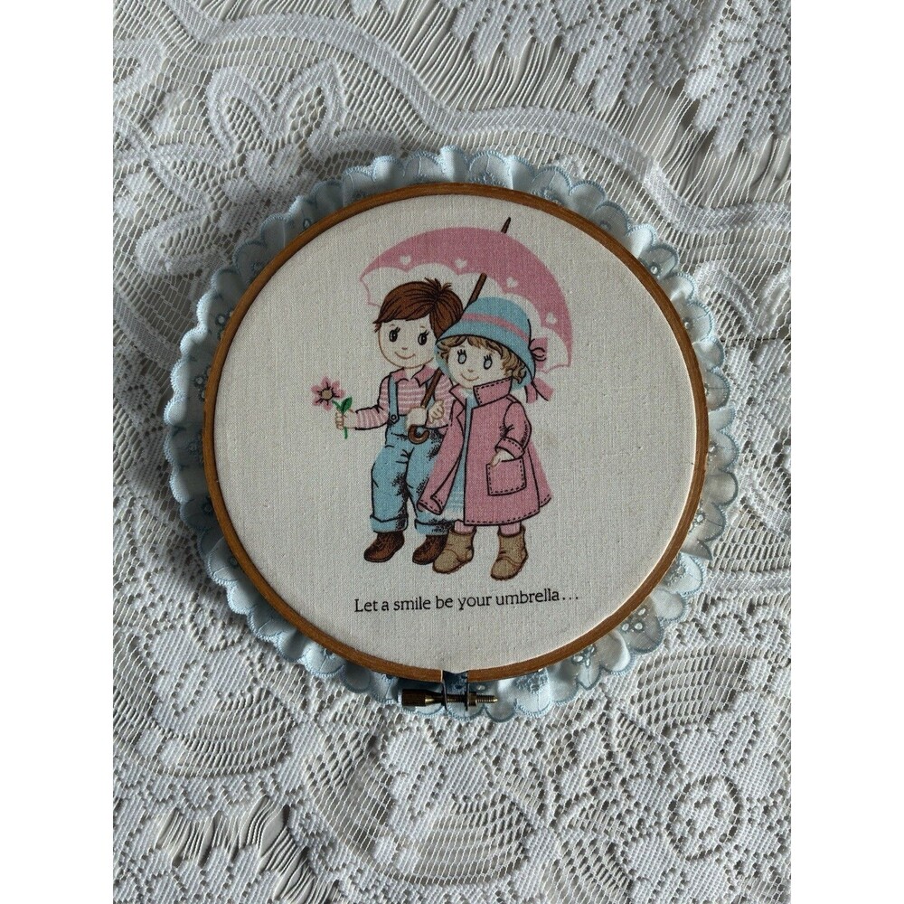 Vintage Embroidery Hoop Art Frame Cottagecore 70s Retro MCM Nursery Decor Lace
